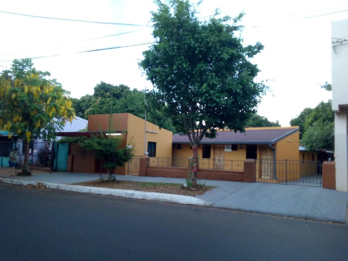 Hospedaje Encarnacion Ngoại thất bức ảnh